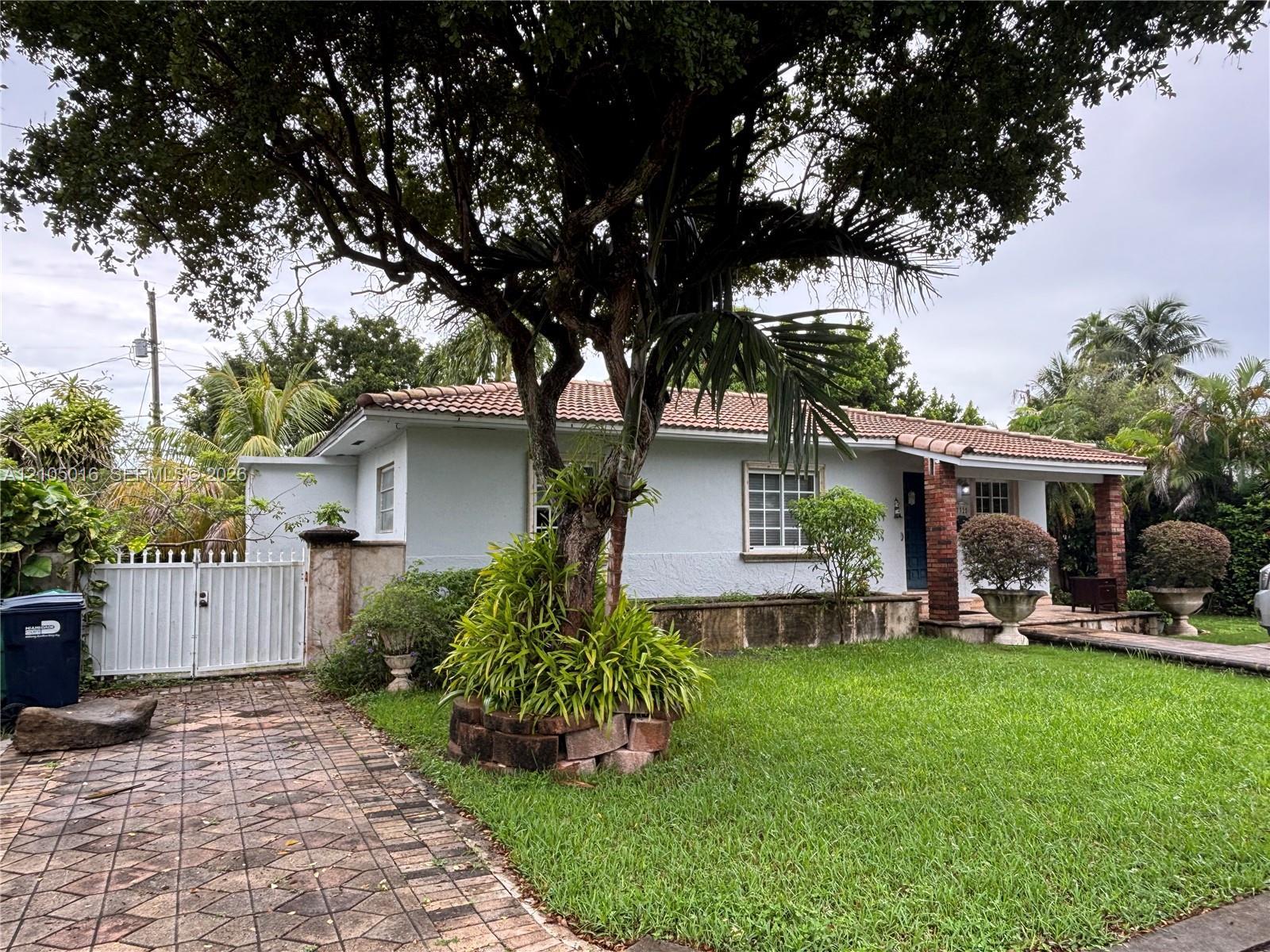 7325 SW 18th St Rd, Miami FL 33155 photo 4