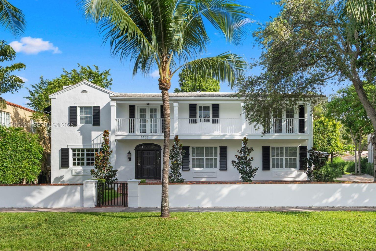 1457 Certosa Ave, Coral Gables FL 33146