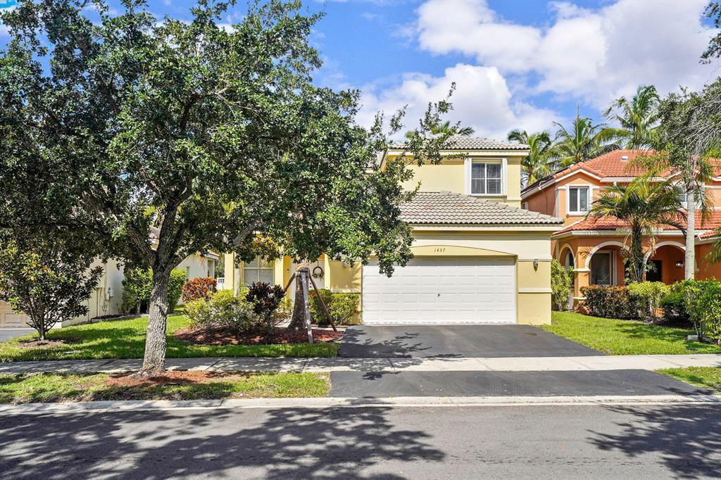 1457 BANYAN Way, Weston FL 33327 photo 3