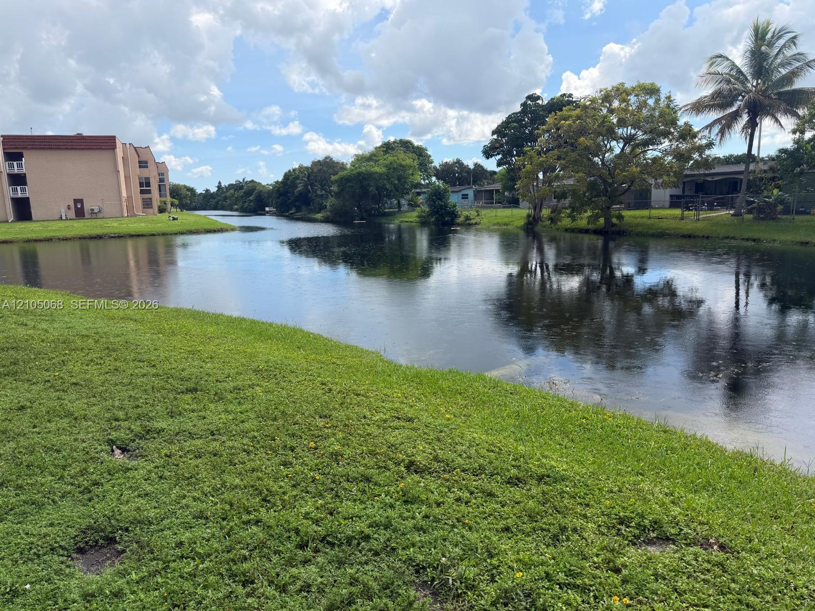 9350 Sunrise Lakes Blvd # 201, Sunrise FL 33322 photo 4