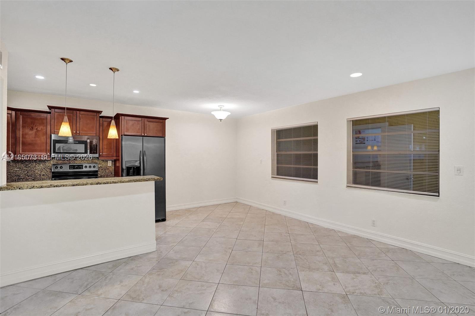 4050 NE 12th Ter # 2, Oakland Park FL 33334