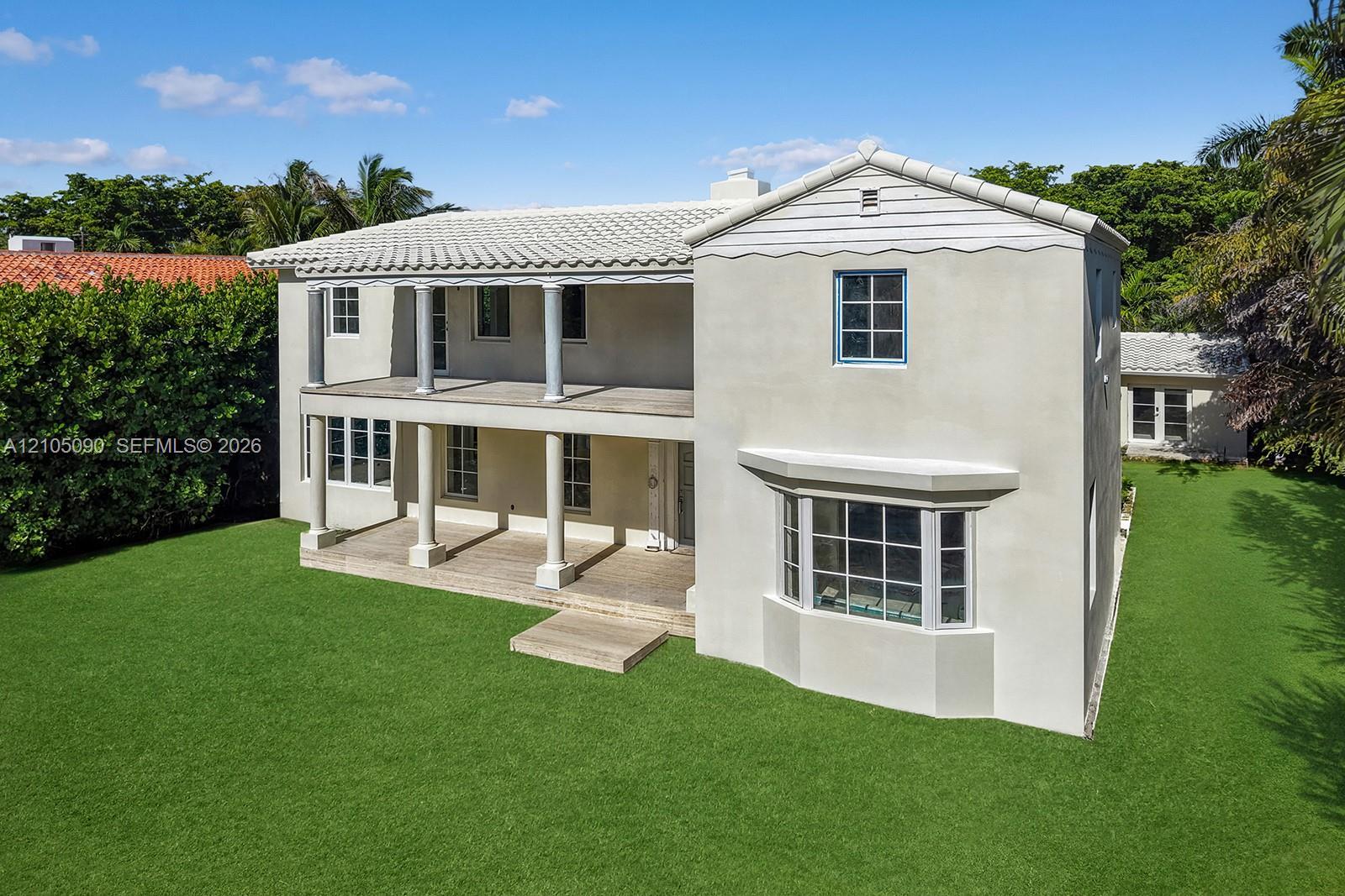 2534 Flamingo Dr, Miami Beach FL 33140 photo 3