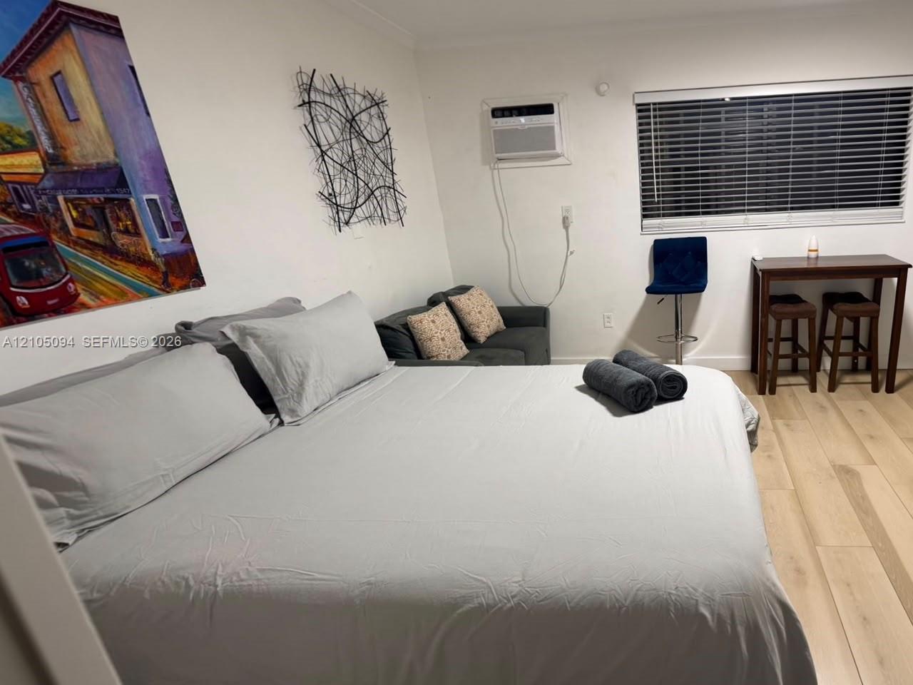 925 SW 15th Ave, Miami FL 33135 photo 2