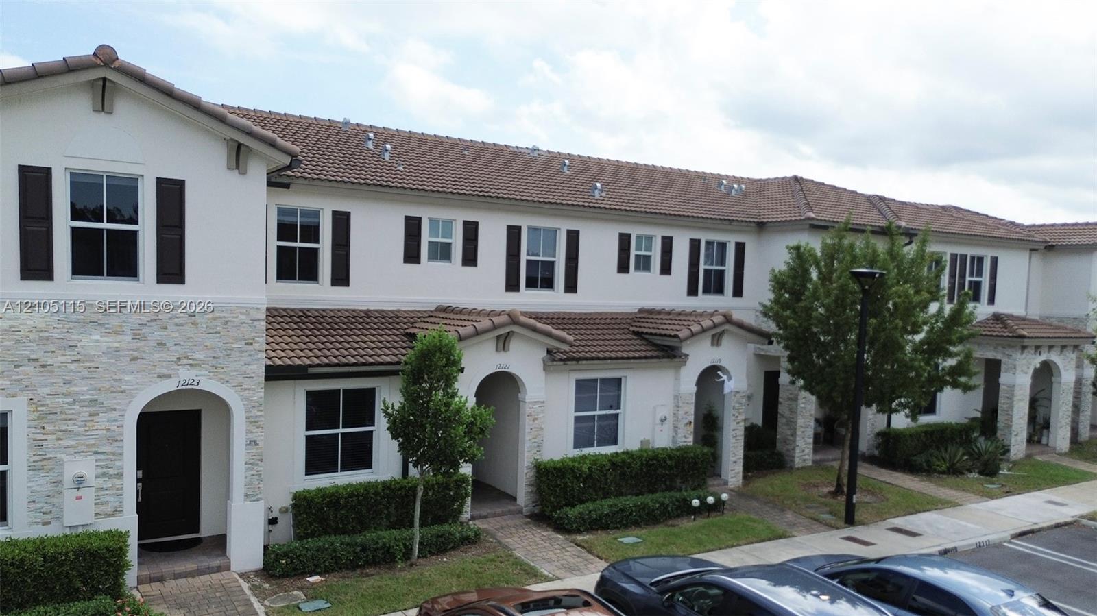 12121 NW 23 CT # 12121, Miami FL 33167 photo 2