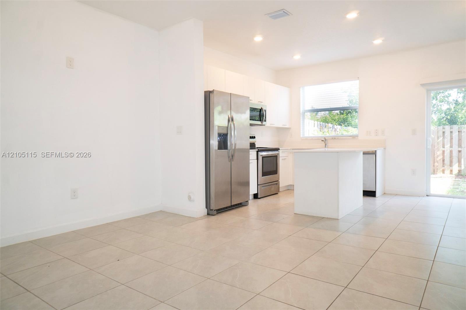 12121 NW 23 CT # 12121, Miami FL 33167 photo 3