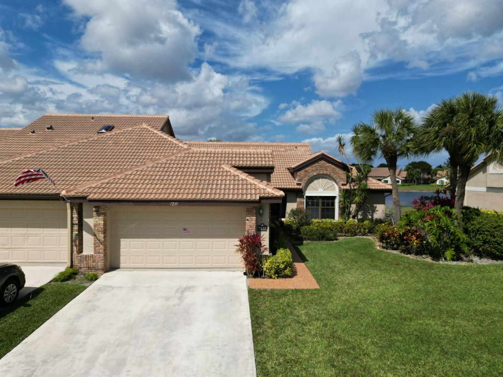 7235 SWEETBAY Court, Boynton Beach FL 33472 photo 2