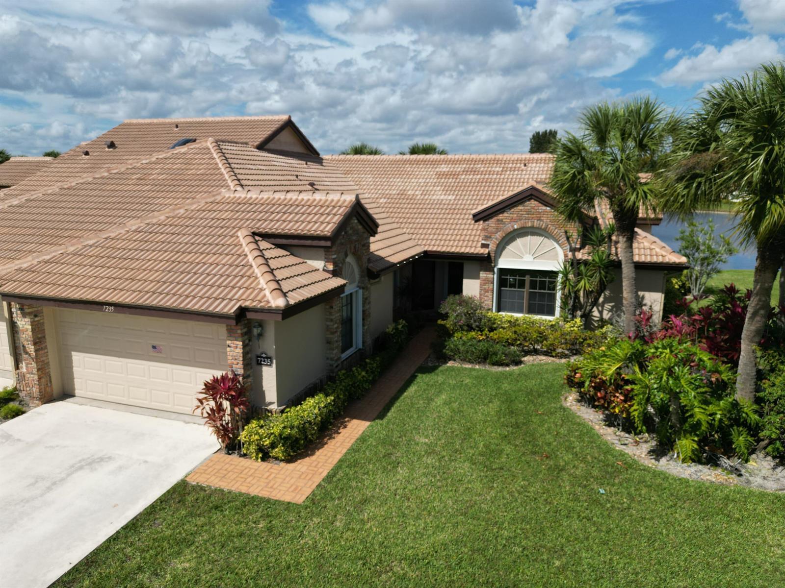 7235 SWEETBAY Court, Boynton Beach FL 33472 photo 4