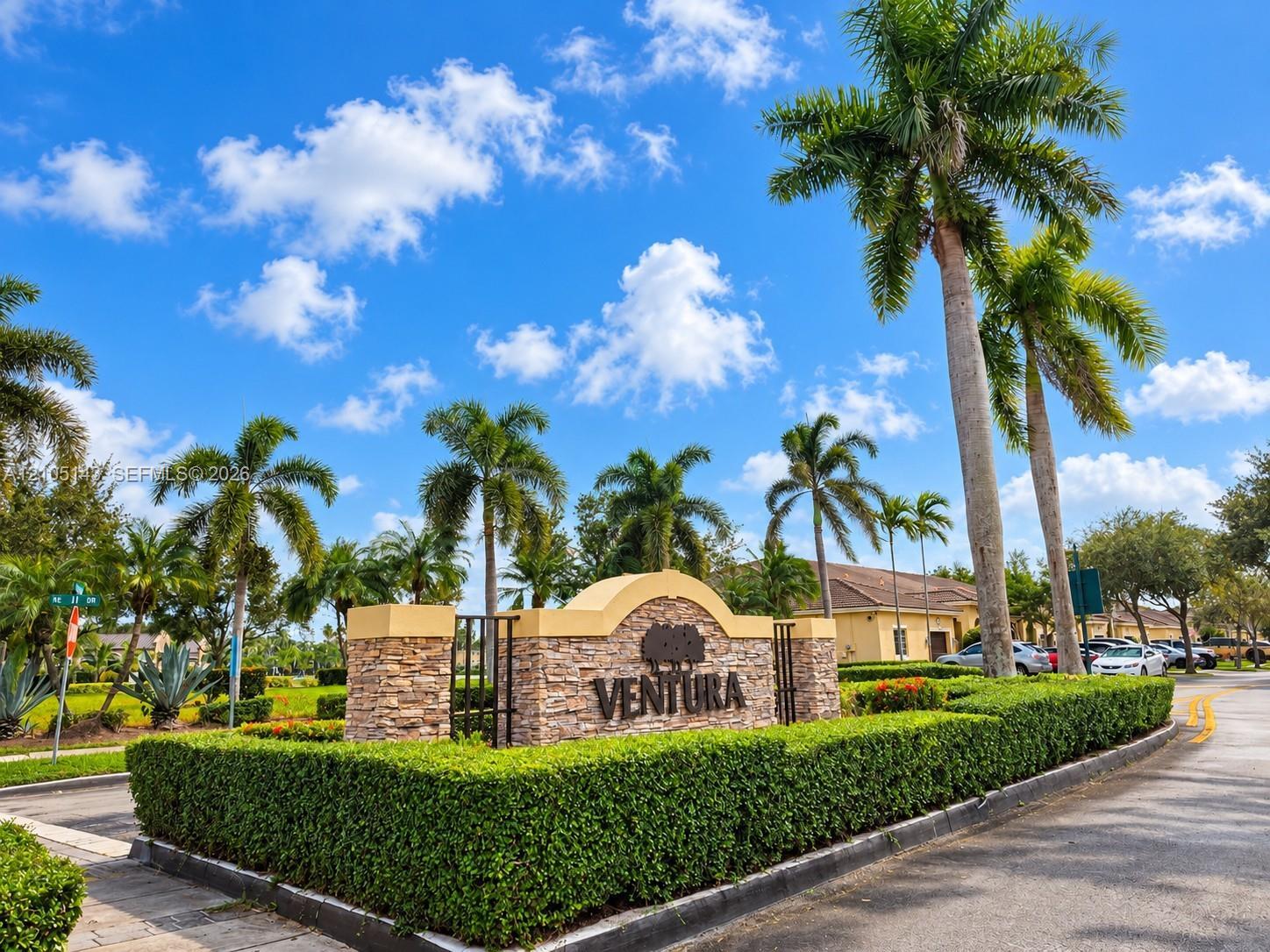 3344 NE 11th Dr, Homestead FL 33033 photo 4