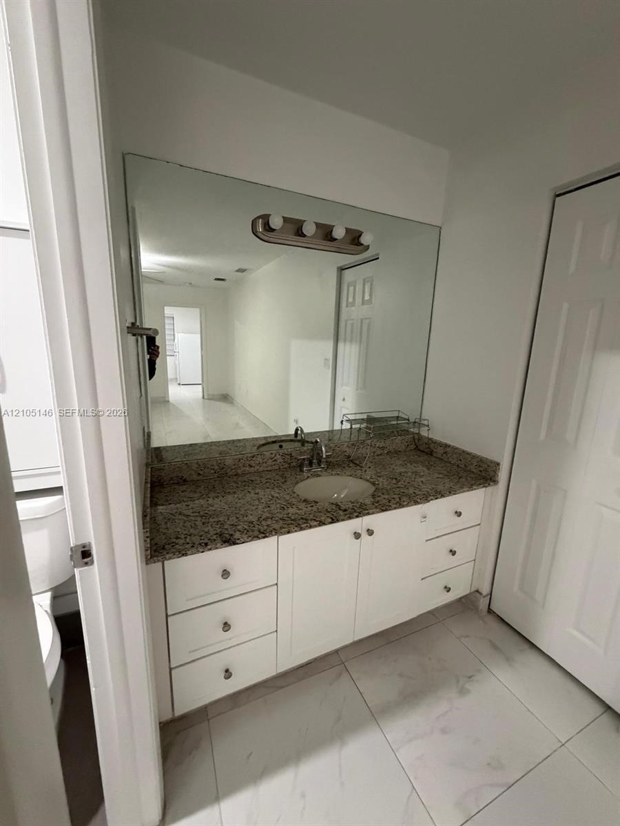 13707 SW 12th St # 1, Miami FL 33184 photo 3