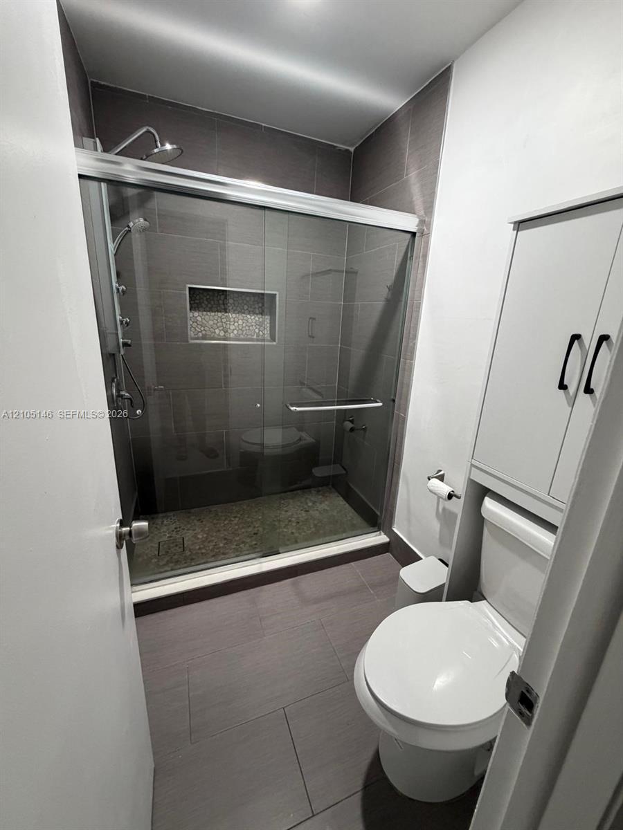 13707 SW 12th St # 1, Miami FL 33184 photo 4