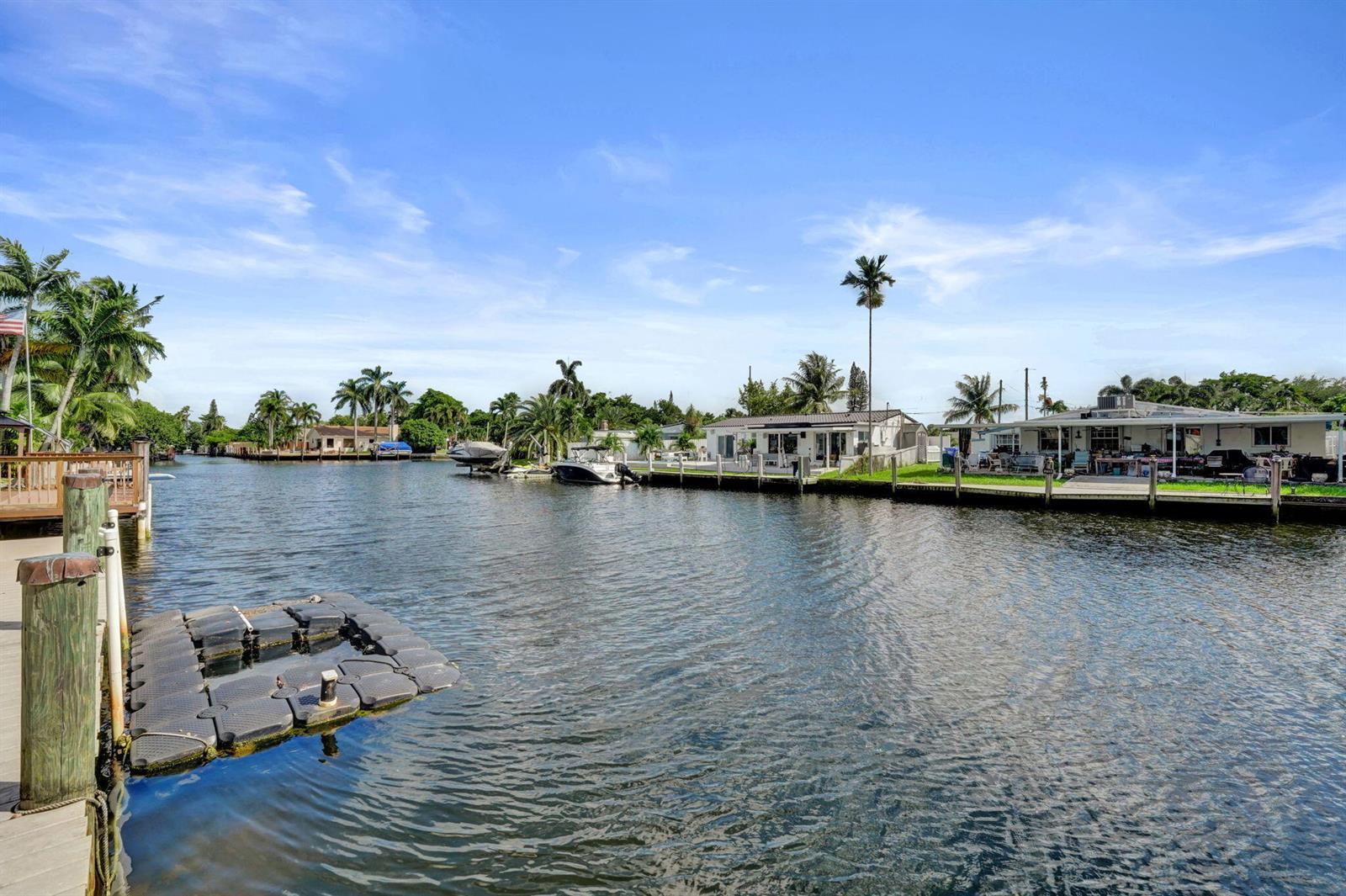 2714 SCOTT Street, Hollywood FL 33020 photo 2