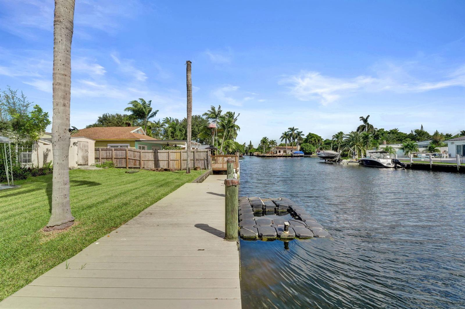 2714 SCOTT Street, Hollywood FL 33020 photo 3