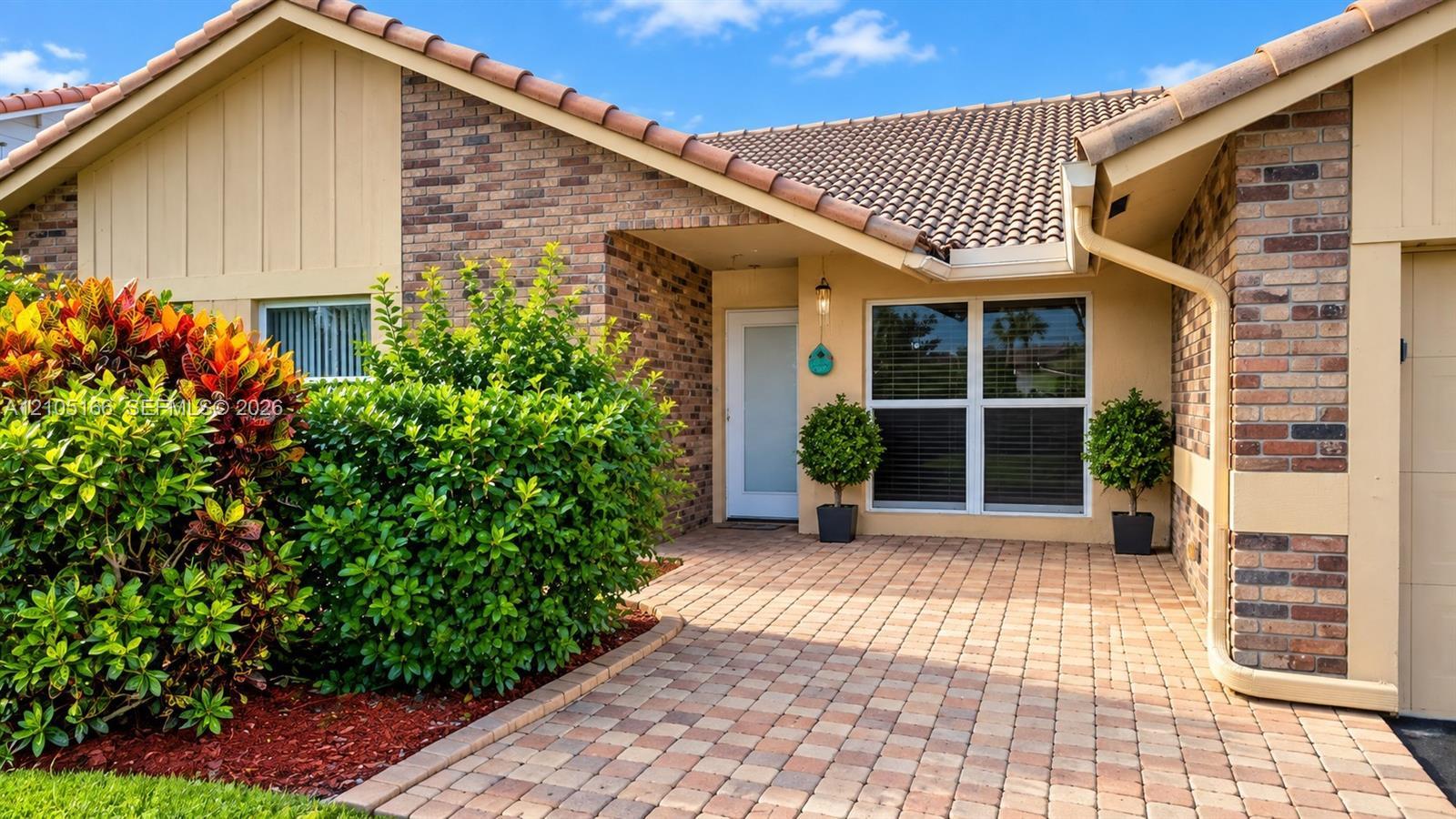 8506 NW 21st St, Coral Springs FL 33071