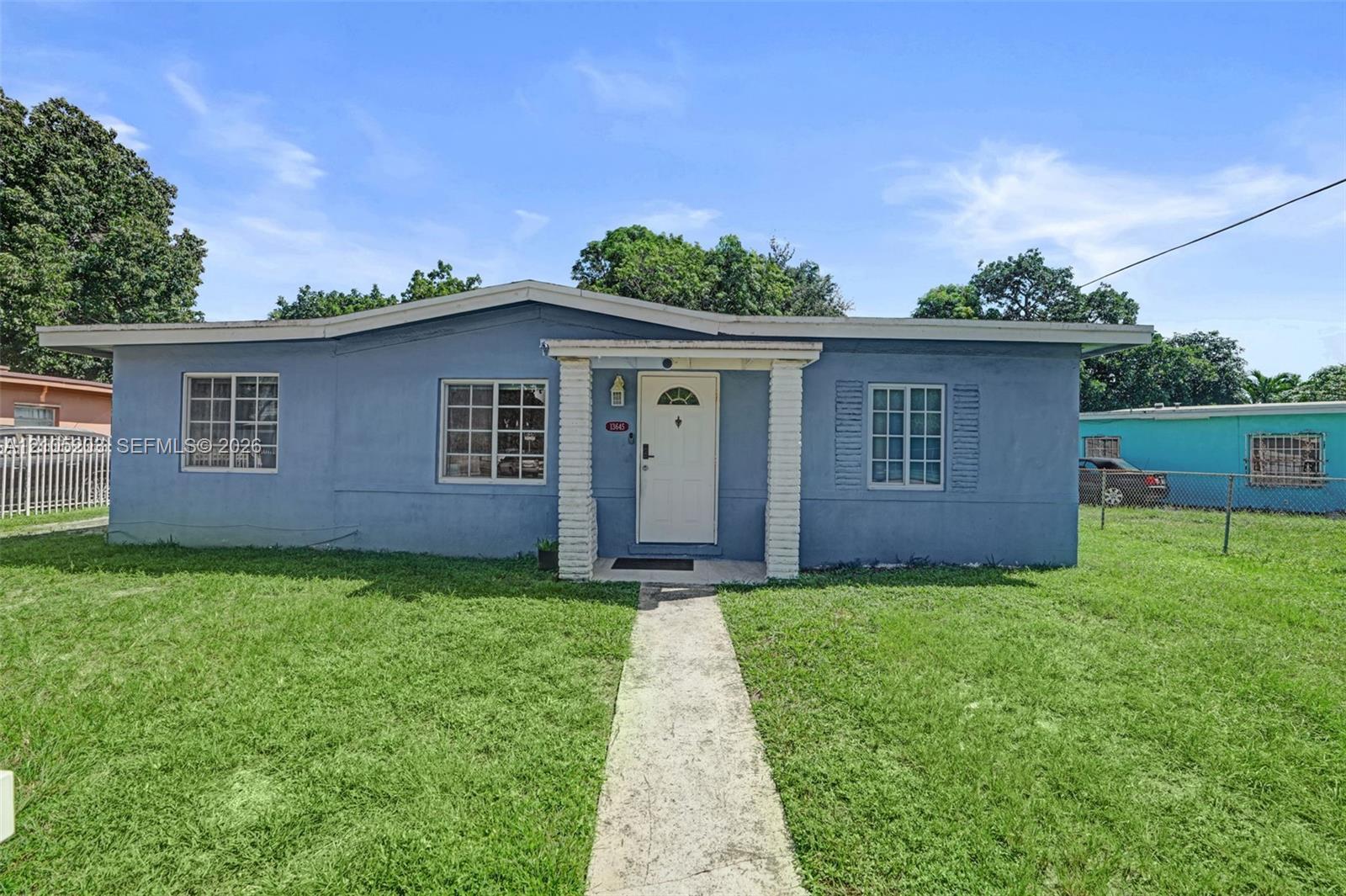 13645 NW 3rd Ave, North Miami FL 33168 photo 4