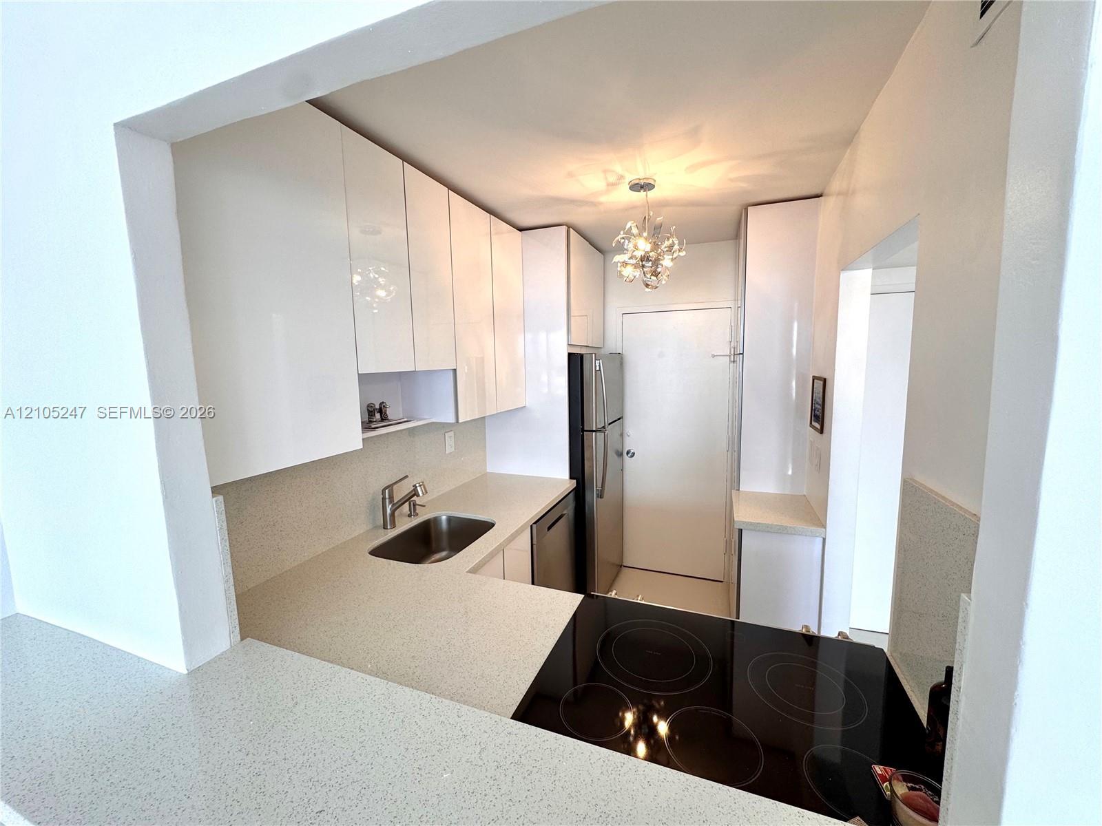 2899 Collins Ave # 904, Miami Beach FL 33140 photo 4