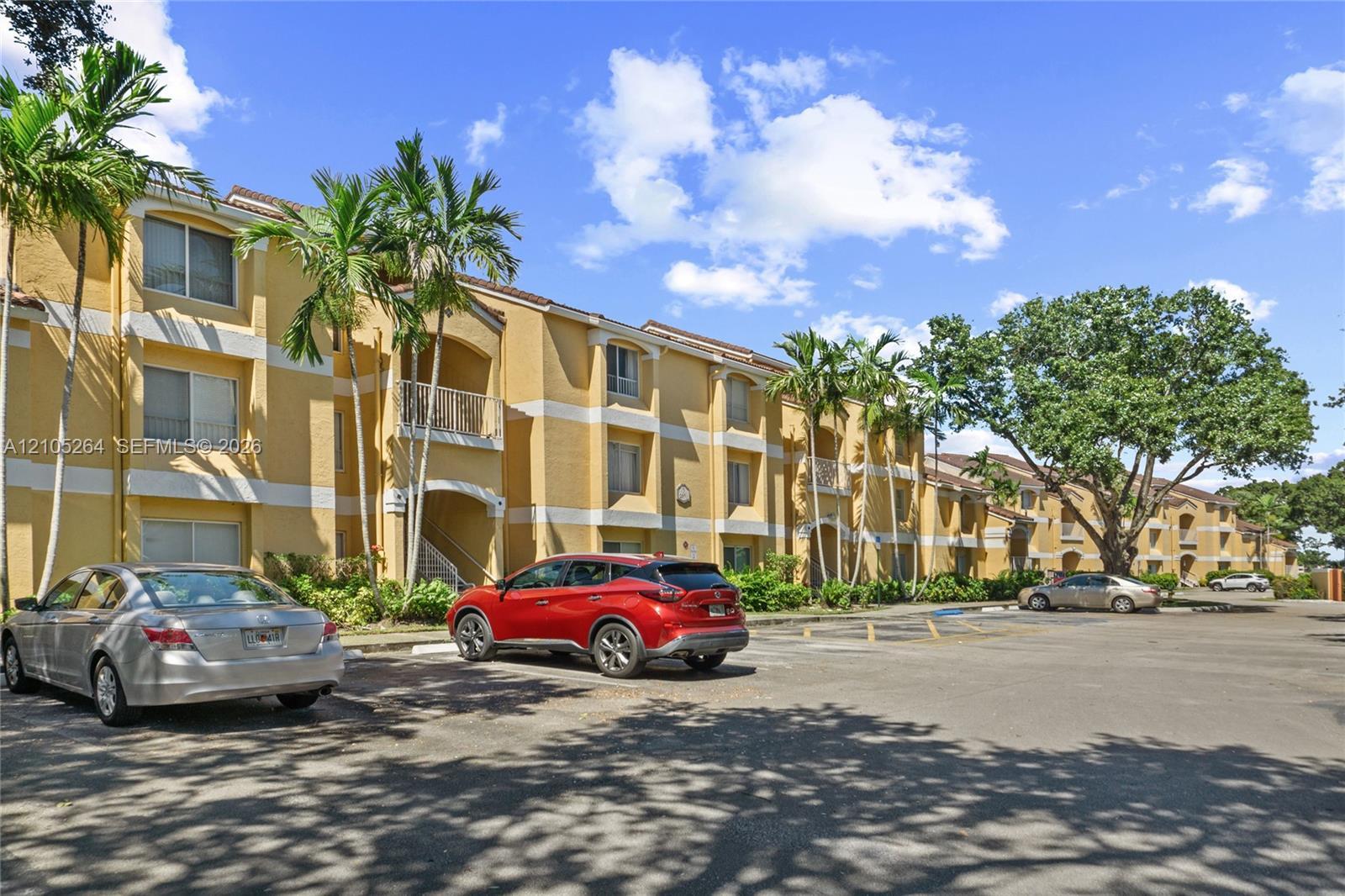 2371 NW 33rd St # 714, Oakland Park FL 33309