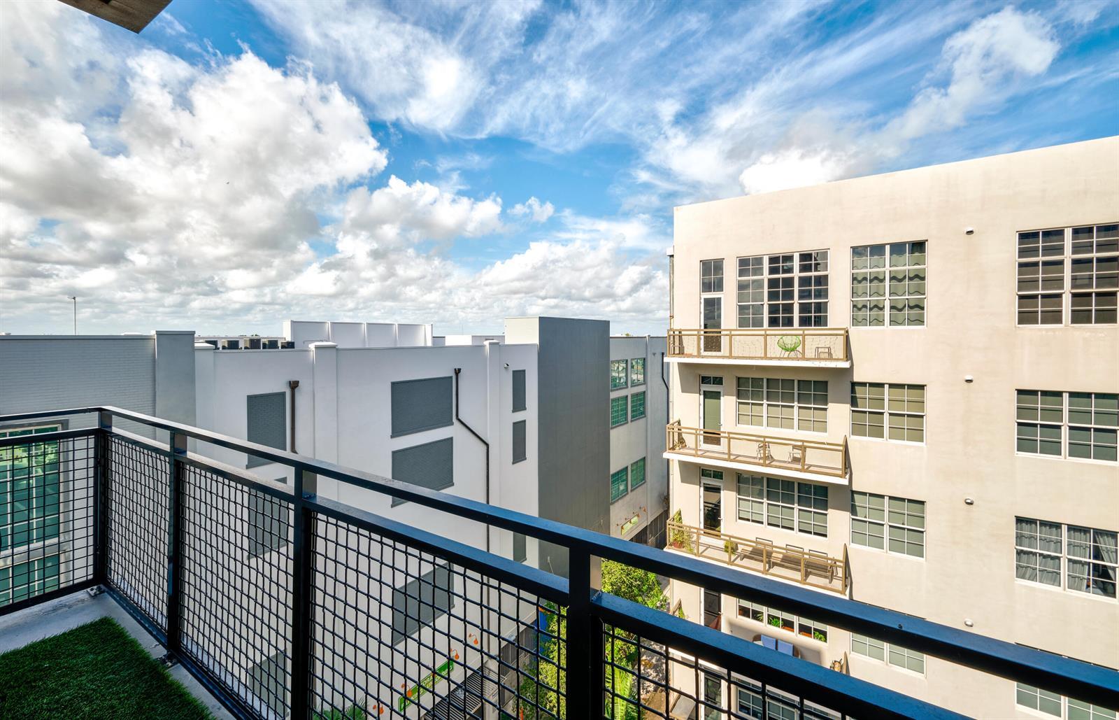 401 NW 1ST Avenue # 405, Fort Lauderdale FL 33301 photo 2