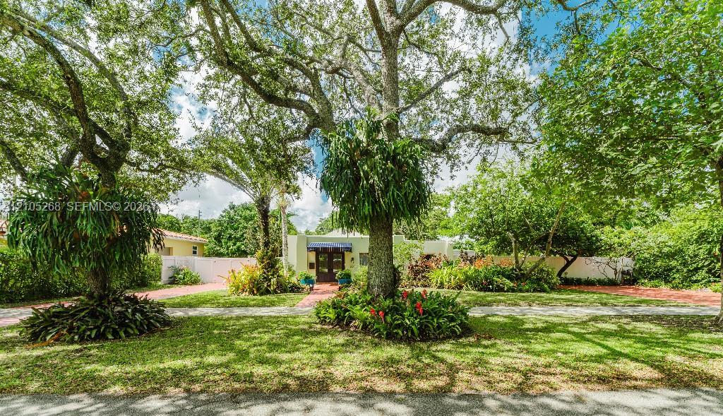 230 Miami Springs Ave, Miami Springs FL 33166 photo 2