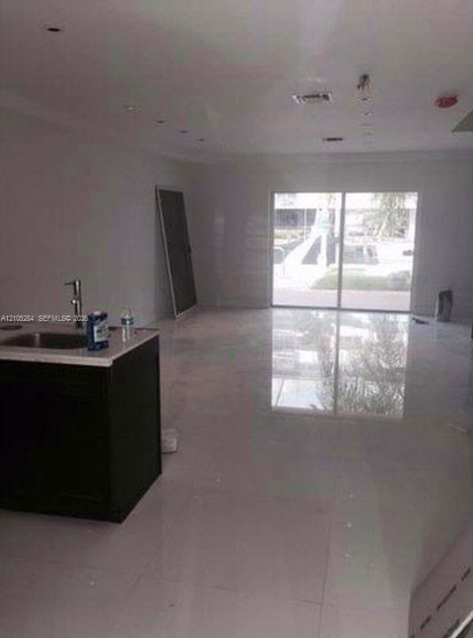 16529 NE 26th Ave # 4A, North Miami Beach FL 33160 photo 2