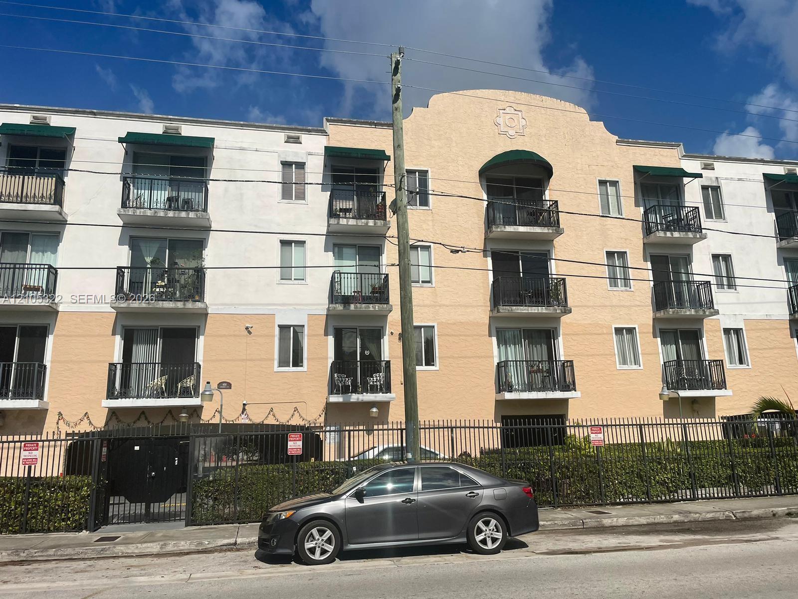 400 SW 2nd St # 307, Miami FL 33130