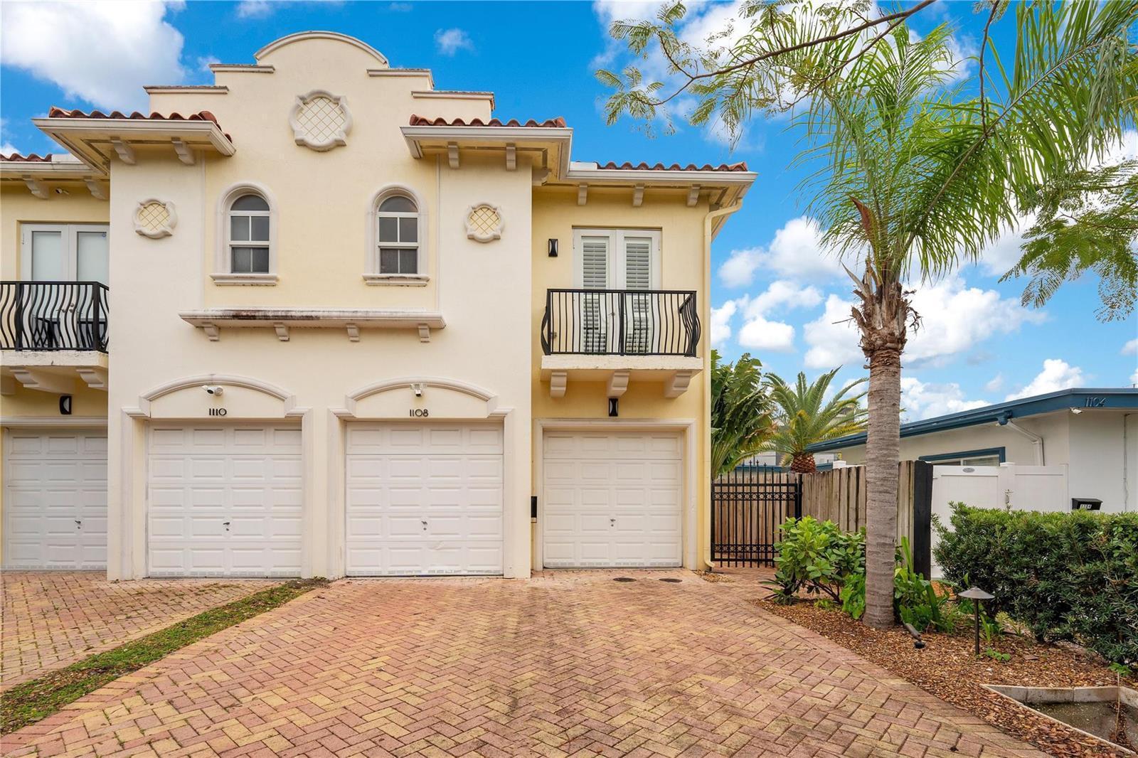 1108 NE 16TH Avenue, Fort Lauderdale FL 33304
