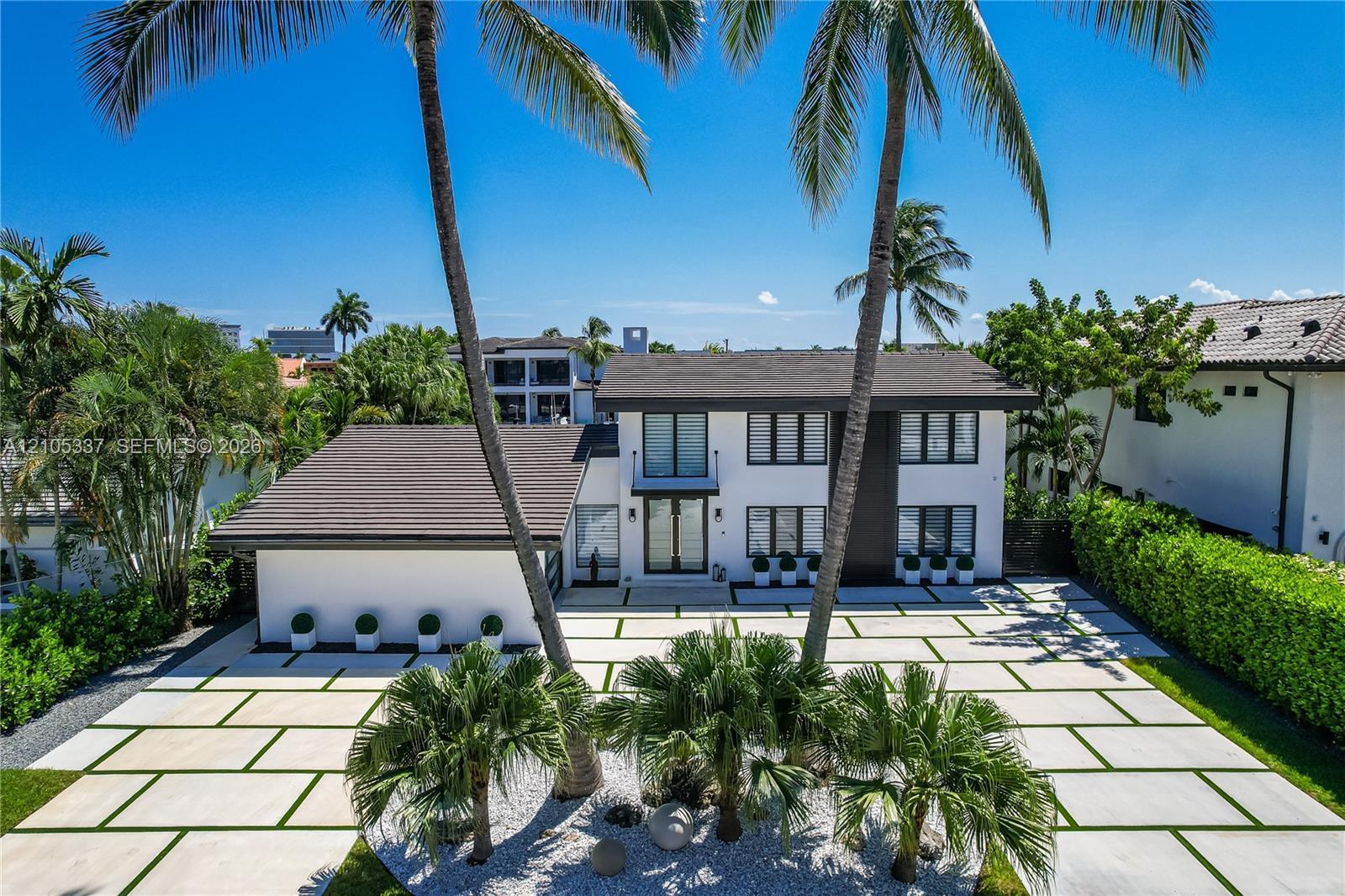 3322 NE 166th St, North Miami Beach FL 33160
