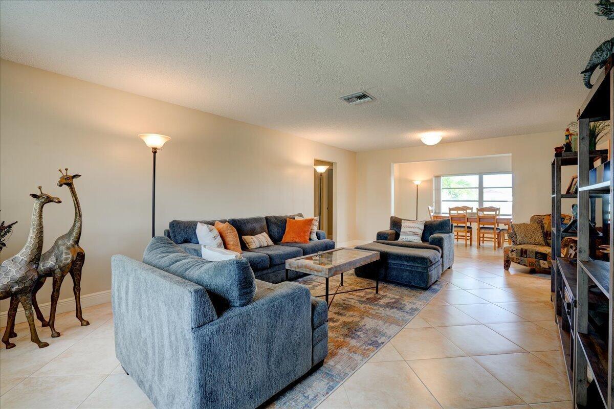 14315 AMAPOLA Drive, Delray Beach FL 33484 photo 5