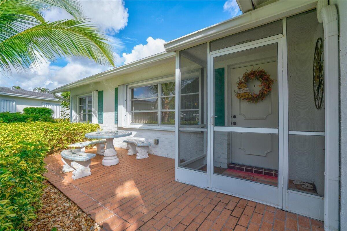 14315 AMAPOLA Drive, Delray Beach FL 33484 photo 4