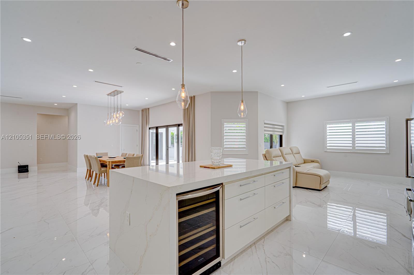 2521 SW 105th Ave, Miami FL 33165 photo 3