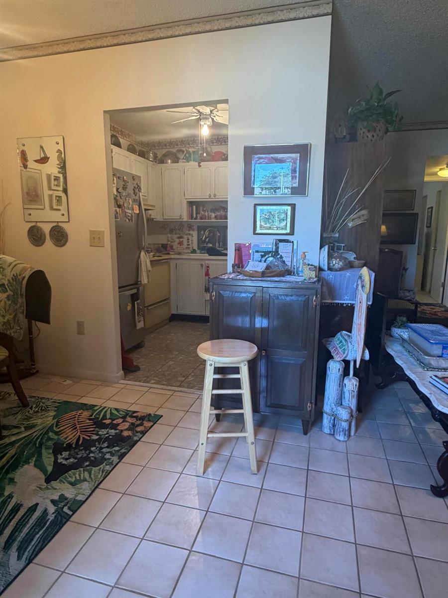 2878 Donnelly Drive # 103, Lake Worth FL 33462 photo 3