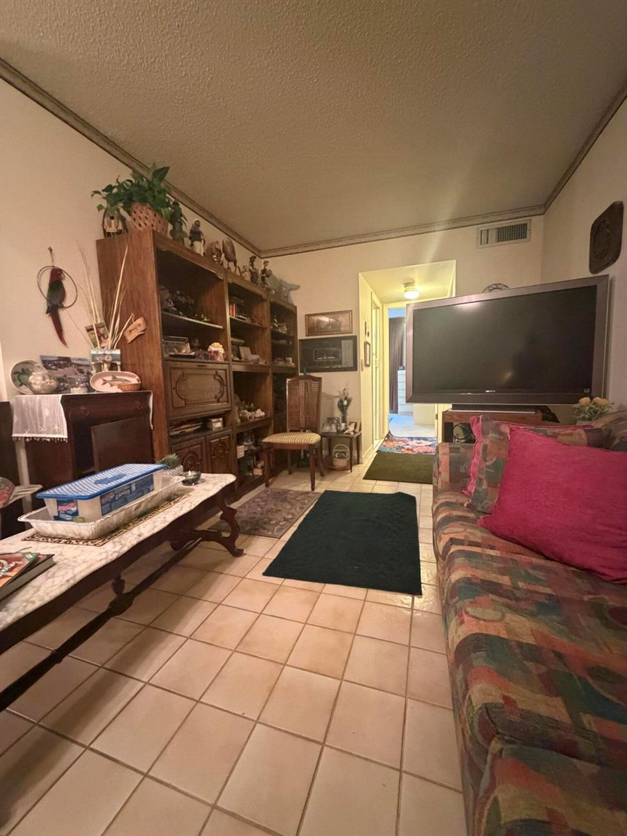 2878 Donnelly Drive # 103, Lake Worth FL 33462 photo 5