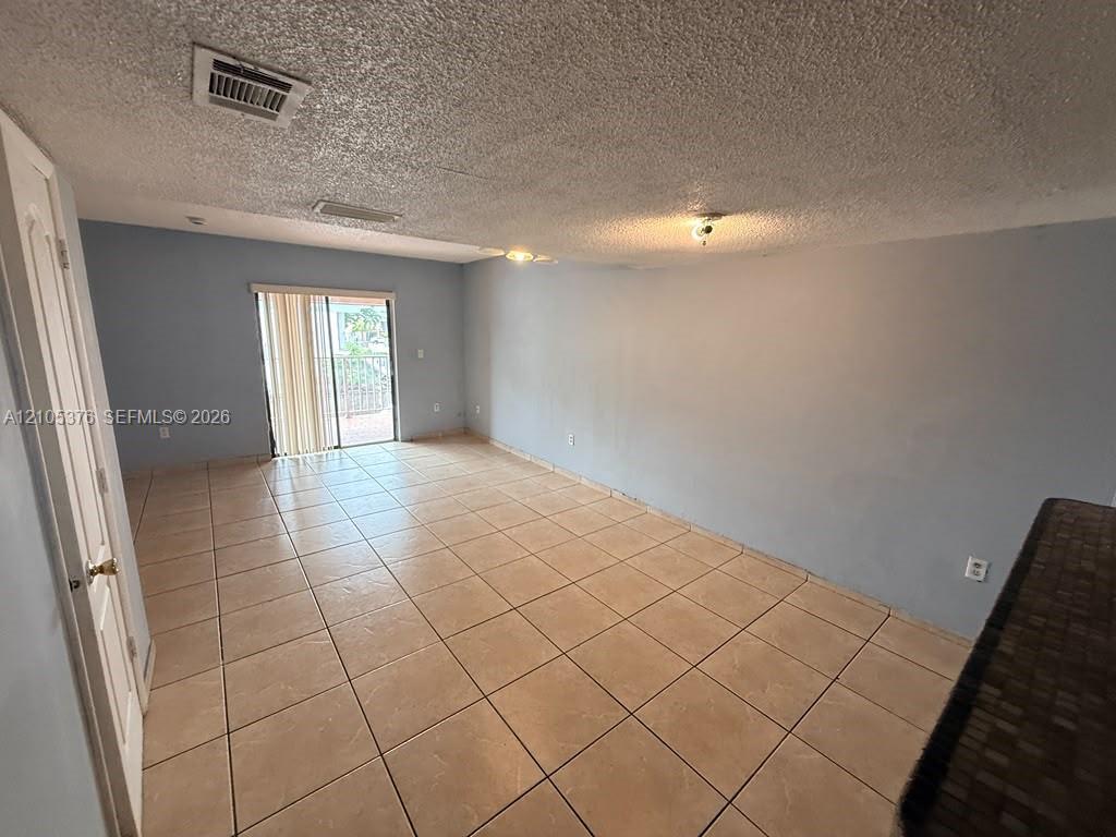 2260 W 55th St # 12, Hialeah FL 33016 photo 5