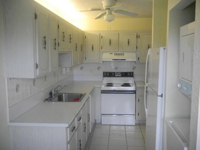 1720 NW 19th Terrace, Delray Beach FL 33445 photo 4