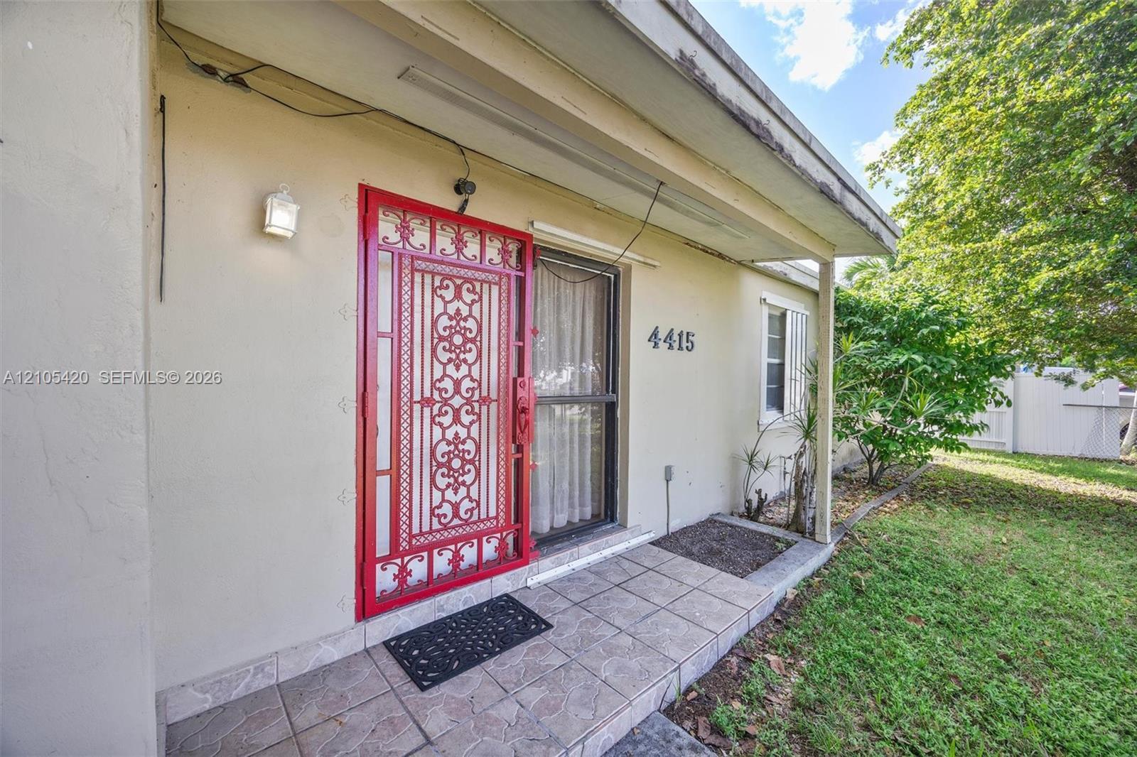 4415 SW 112th Pl, Miami FL 33165 photo 2