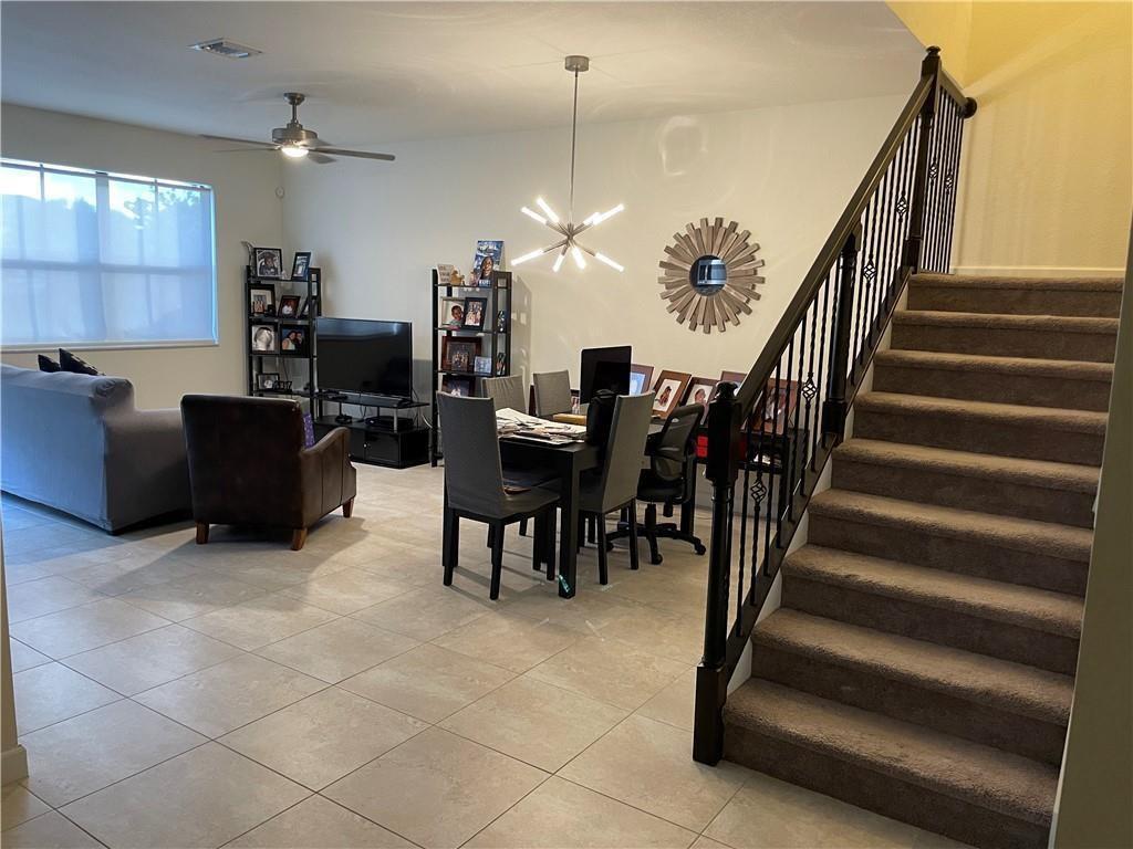 12190 VILLAGE Place, Davie FL 33325 photo 5