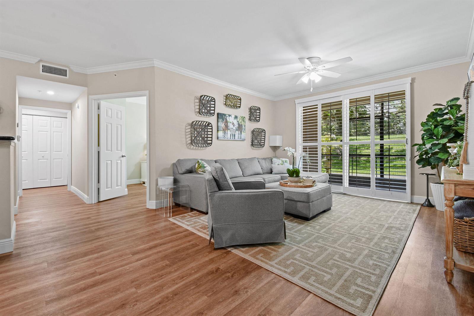 11790 SAINT ANDREWS Place # 102, Wellington FL 33414 photo 4