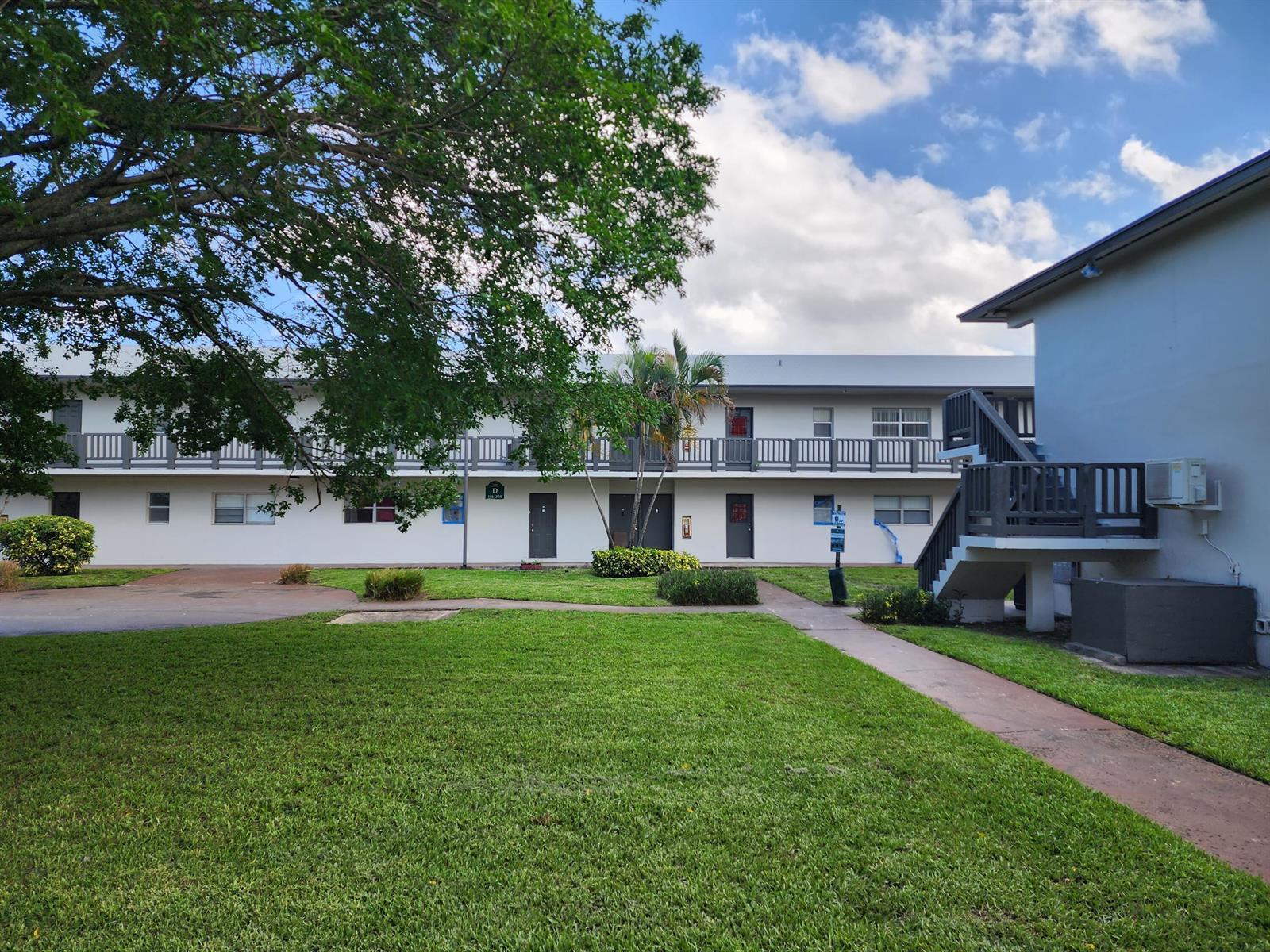 1420 NW 2ND Street # E103, Fort Lauderdale FL 33311 photo 2