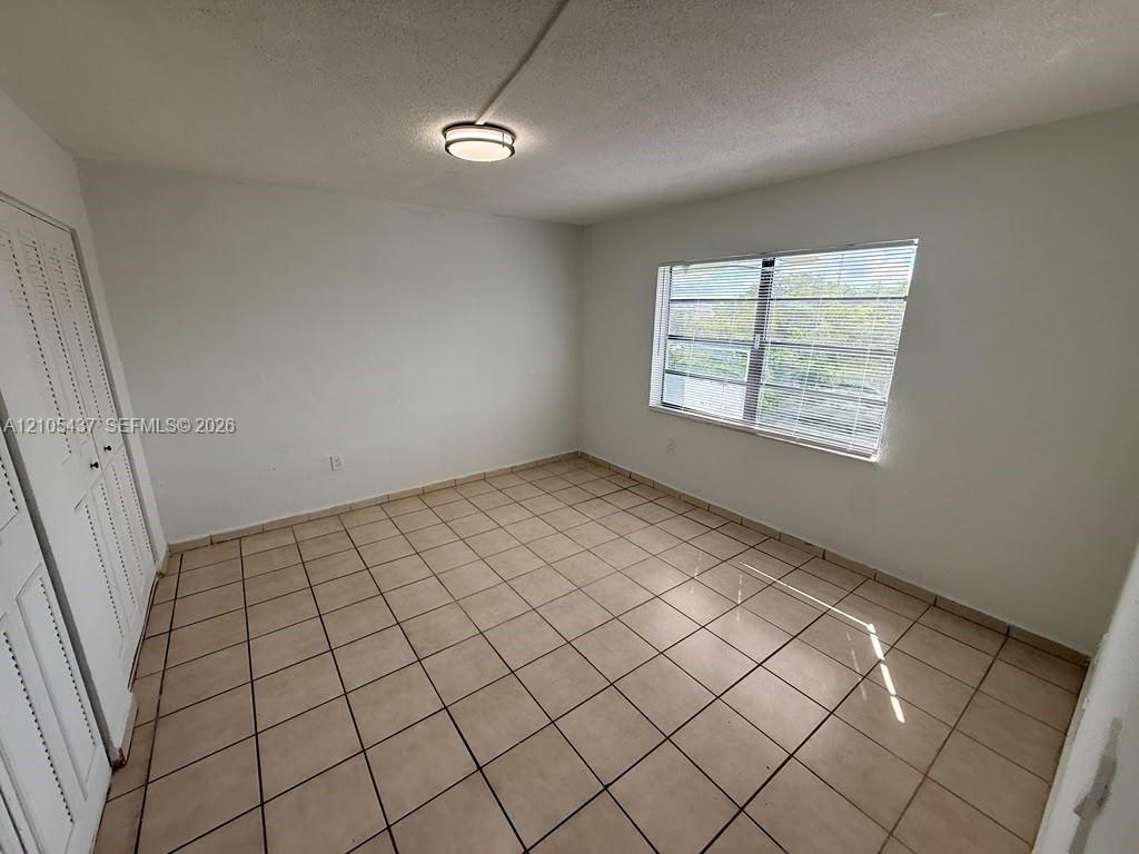 1325 W 68th St # 419, Hialeah FL 33014 photo 5