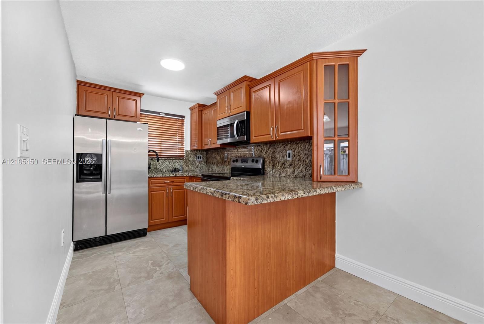 8164 NW 10th St # 2, Miami FL 33126 photo 2