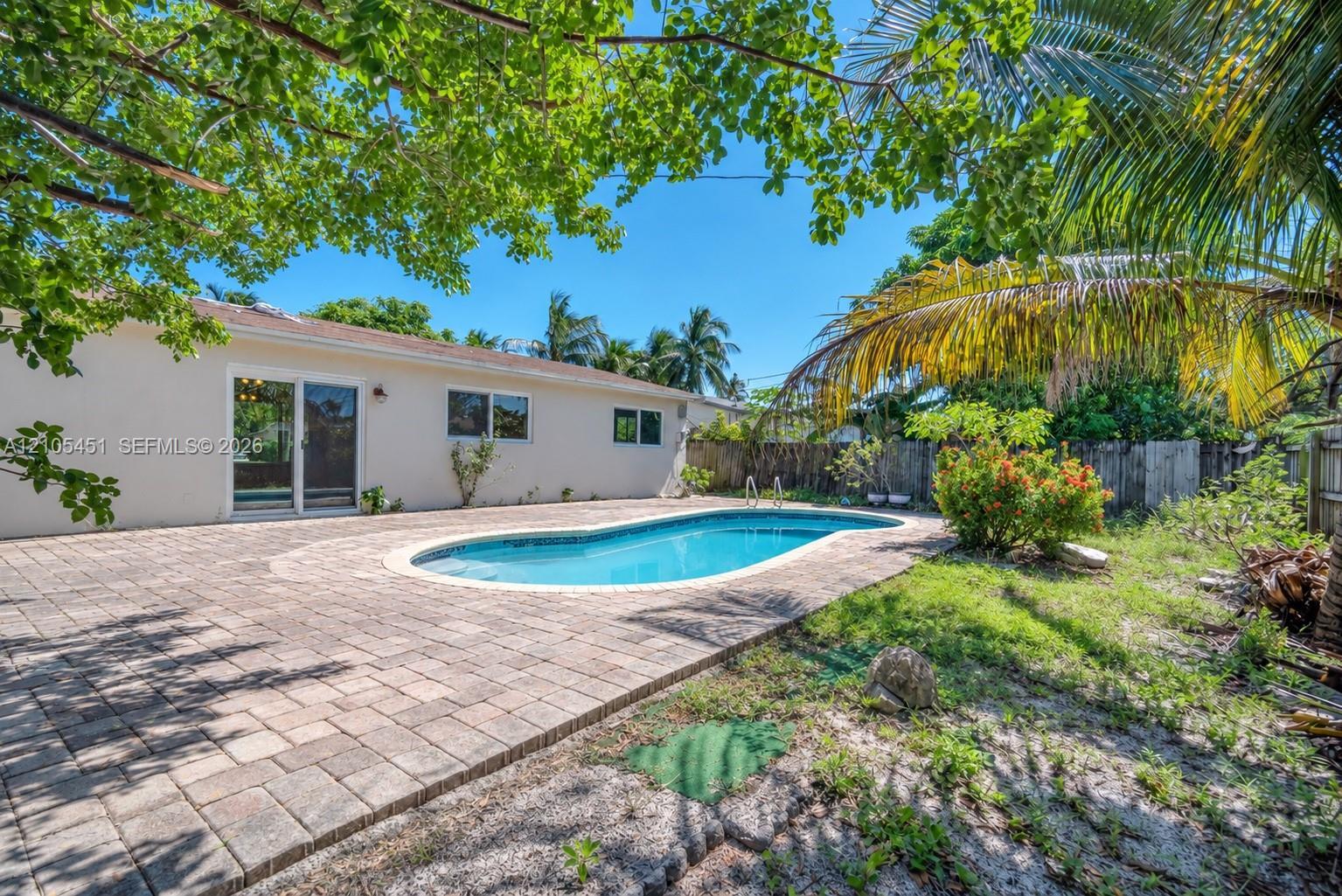 4071 NW 3rd Ter, Deerfield Beach FL 33064 photo 3