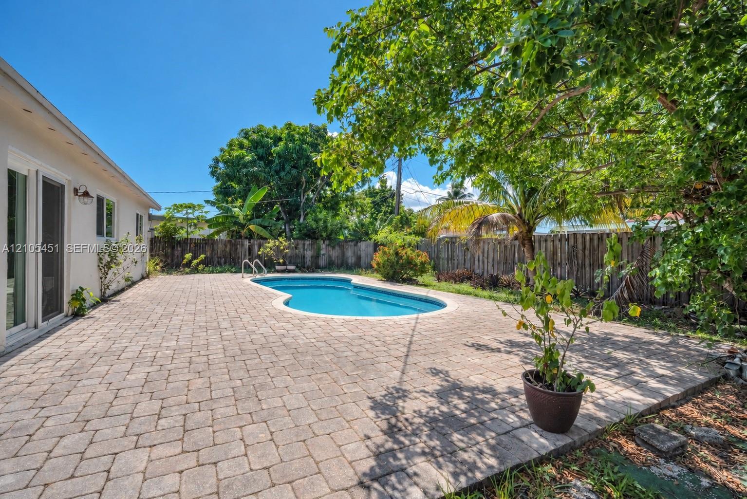 4071 NW 3rd Ter, Deerfield Beach FL 33064 photo 4