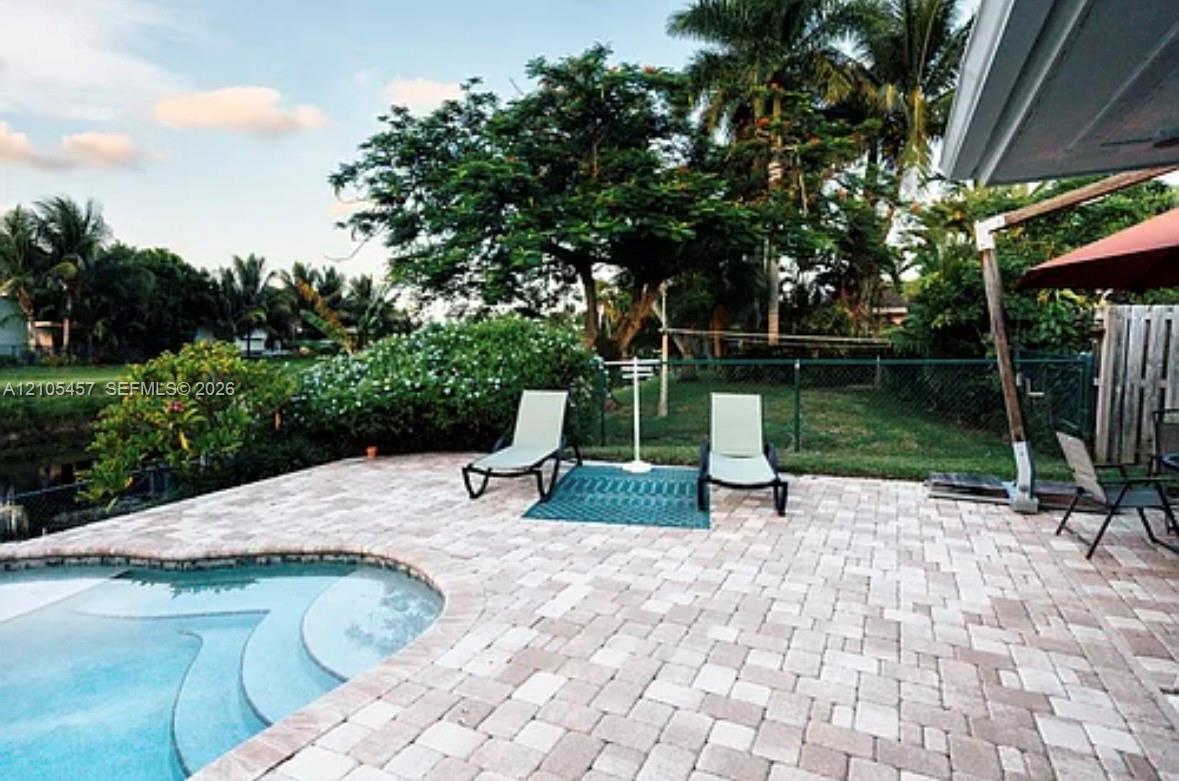 1083 SW 25th Ave, Boynton Beach FL 33426 photo 3
