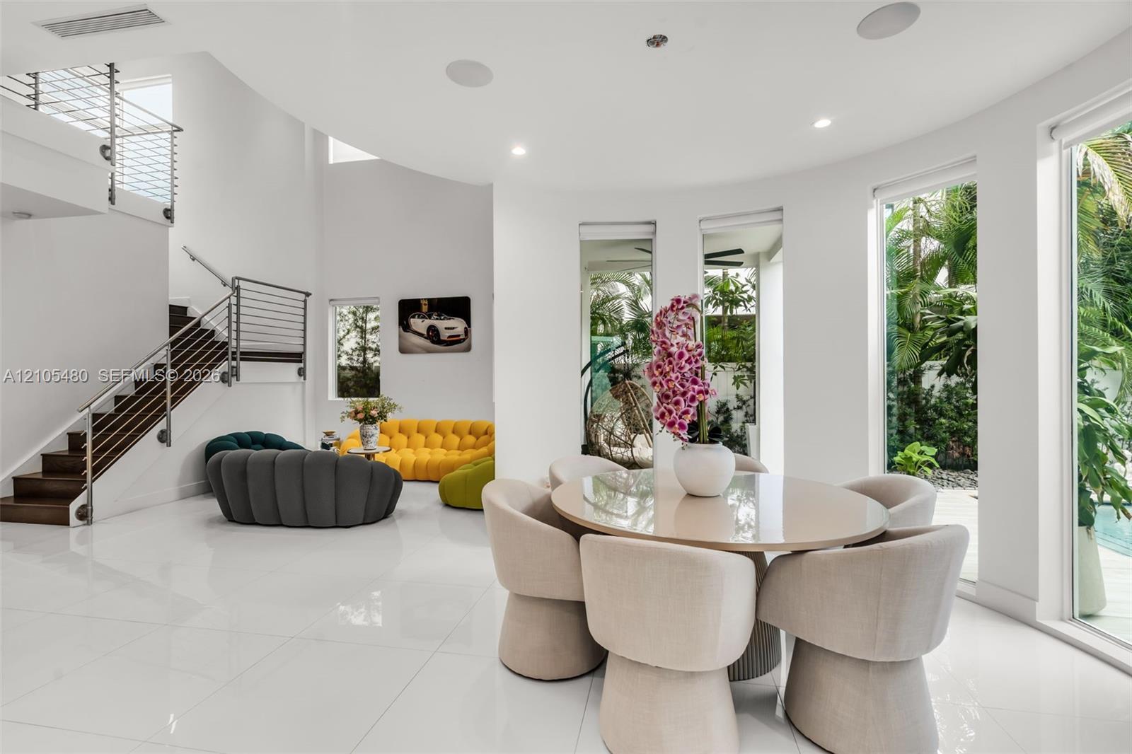 10445 NW 68th Ter, Doral FL 33178