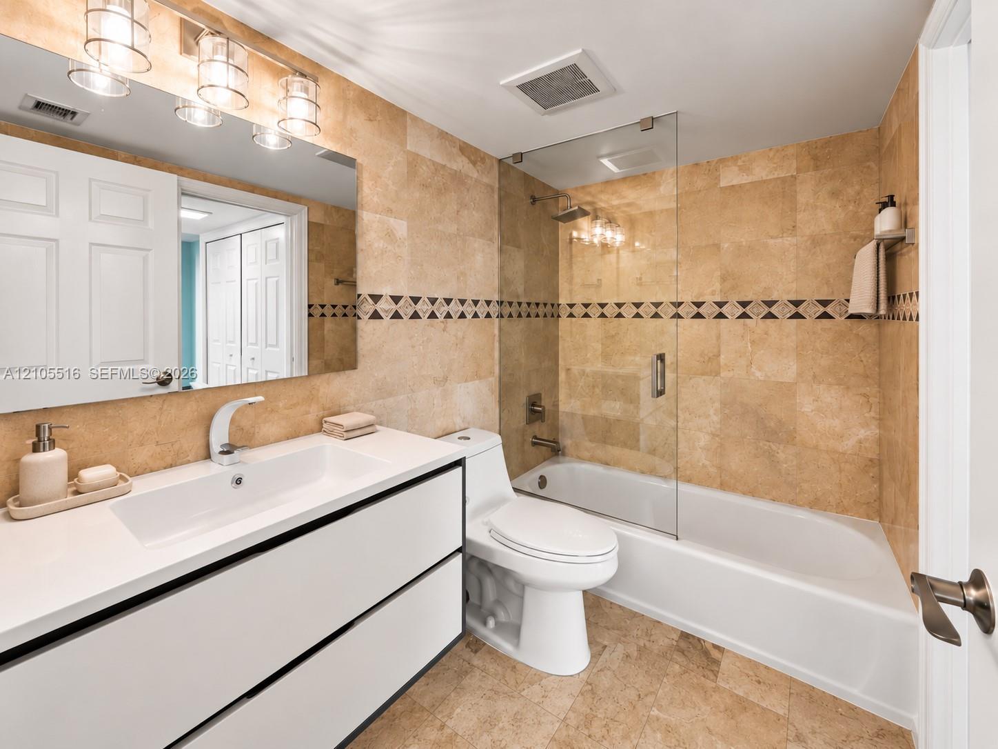 7601 E Treasure Dr # 1619, North Bay Village FL 33141 photo 5