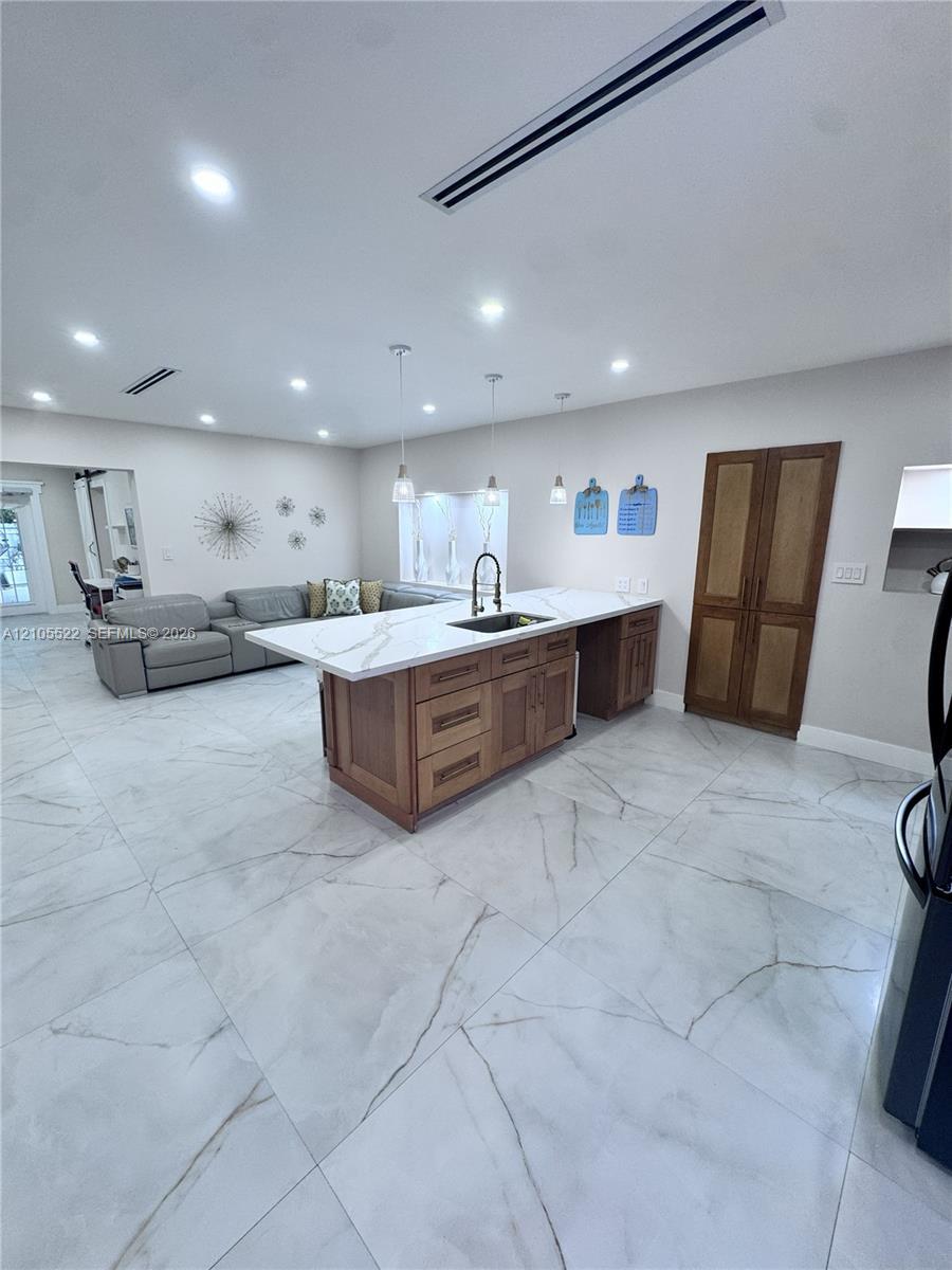 17630 NW 37th Ave, Miami Gardens FL 33056 photo 5