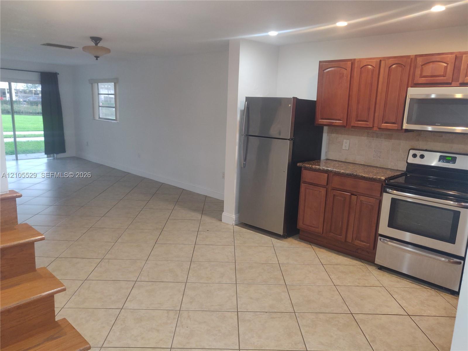 7344 SW 82nd St # C108, Miami FL 33143 photo 2