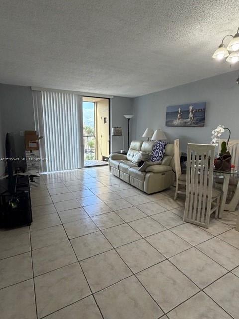 8615 NW 8th St # 416, Miami FL 33126 photo 3