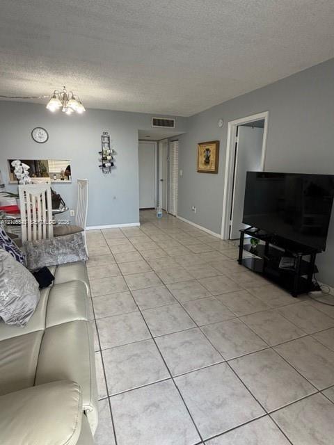 8615 NW 8th St # 416, Miami FL 33126 photo 4