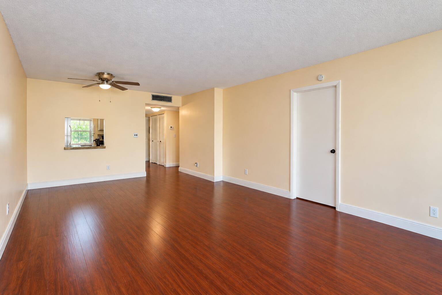 6070 NW 64TH Avenue NW # 204, Tamarac FL 33319 photo 4