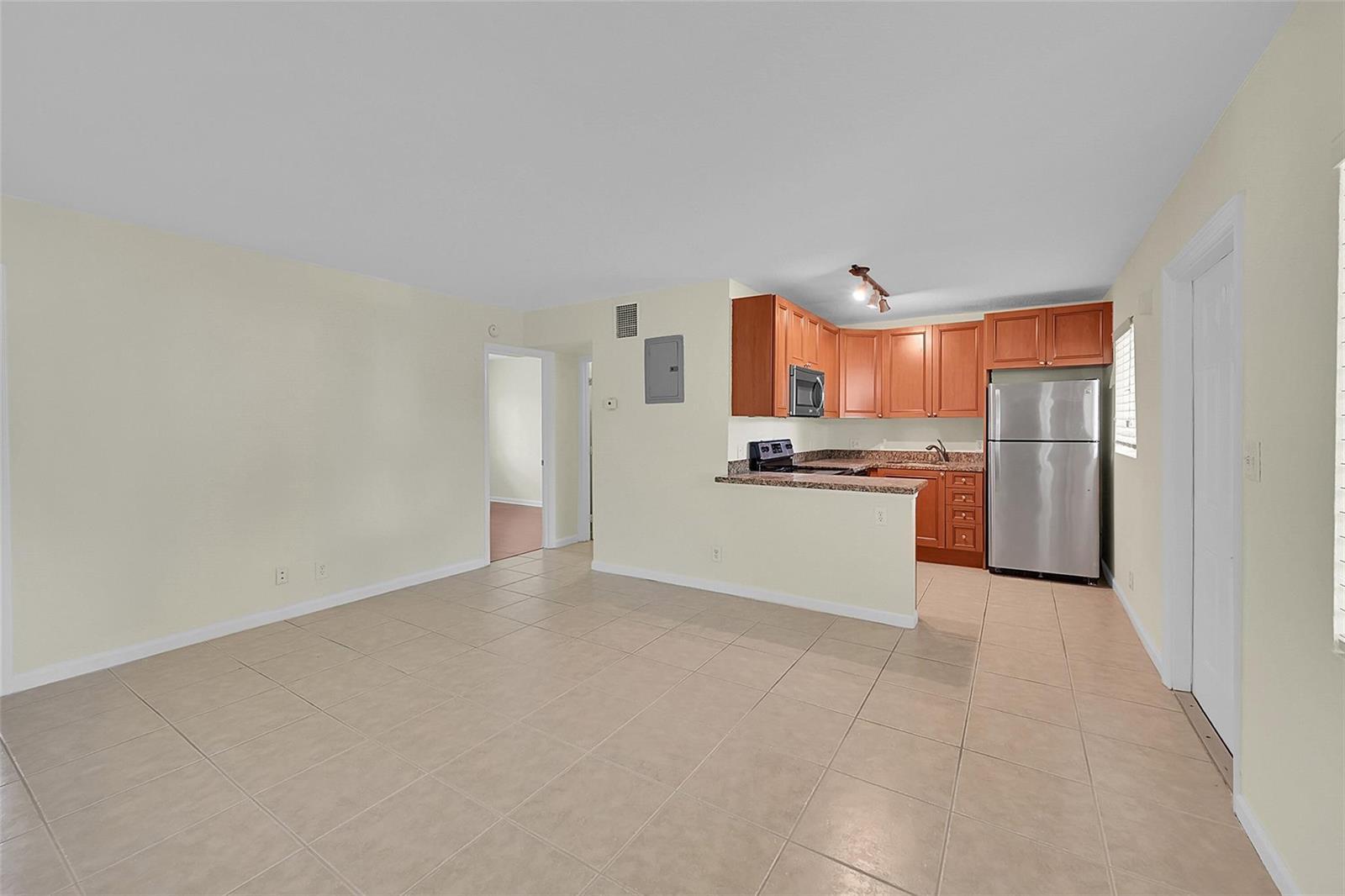 2655 NE 8th Avenue Apt 210, Wilton Manors FL 33334 photo 5